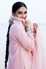 zara shahjahan, 3 piece suit, unstitched, jacquard, siffa 4a, side view