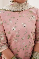 zarashahjahan, unstiched, 3 piece suit, jacquard, korina 3a, neckline