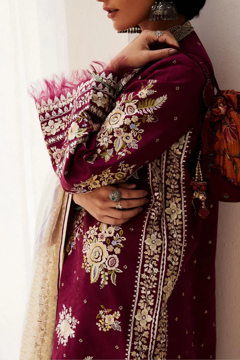zara shahjahan, 3 piece suit, unstitched, jacquard, siffa 4a, side view