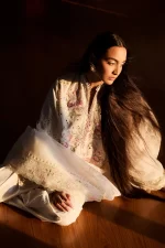 Zara shahjahan Pakistani suits , satori lawn 25’ , 3 PIECE SUIT , unstitched, lawn , ivory color , KAIRO-10A, front