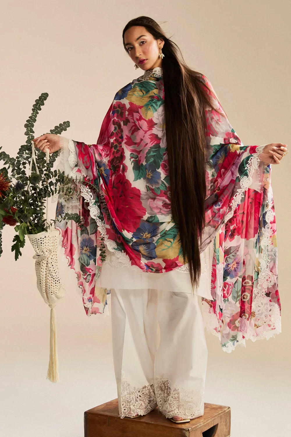 Zara shahjahan , satori lawn 25’ , 3 PIECE SUIT , unstitched, lawn , white color , kaori-1a, front dupatta