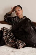 Zara shahjahan , satori lawn 25’ , 3 PIECE SUIT , unstitched, lawn , BLACK & GOLD color , schizumi-4A, front KAMEEZ