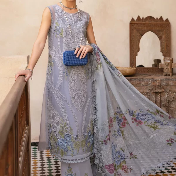 Maria b, luxe lawn 25’ , 3 PIECE SUIT , unstitched, lawn , ice blue color , D-2509-b, FRONT