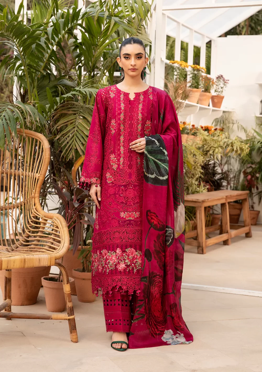 elaf, luxury lawn 25’ , 3 PIECE SUIT , unstitched, lawn , magenta color , Elm-10, front