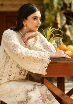 elaf, luxury lawn 25’ , 3 PIECE SUIT , unstitched, lawn , off white color , Elm-11, sleeves