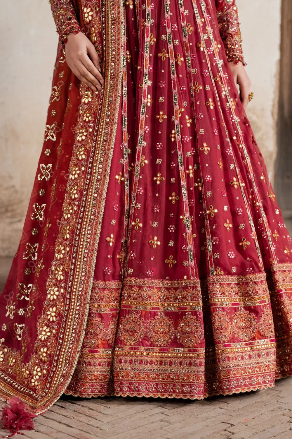 Iznik, luxury chiffon, 25’ , 3 PIECE SUIT , unstitched, chiffon , red , ILC-07, lehenga