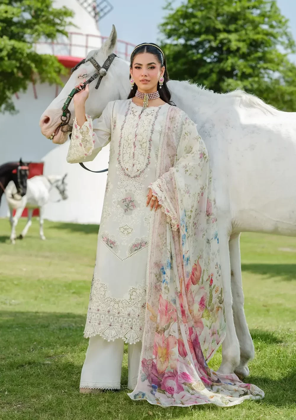 Elaf Premium Luxury Lawn Collection 2025 | ELH-7A WHITE EMPRESS, 3-piece Pakistani designer lawn suits in the UK- Zee Collections. FRONT