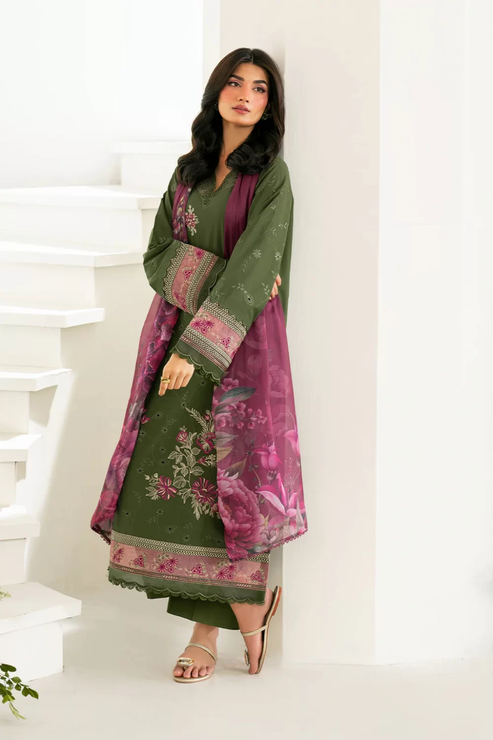Iznik Festive Edition 2025 | IFE-05, 3-piece Pakistani designer lawn suits in the UK- Zee Collections.