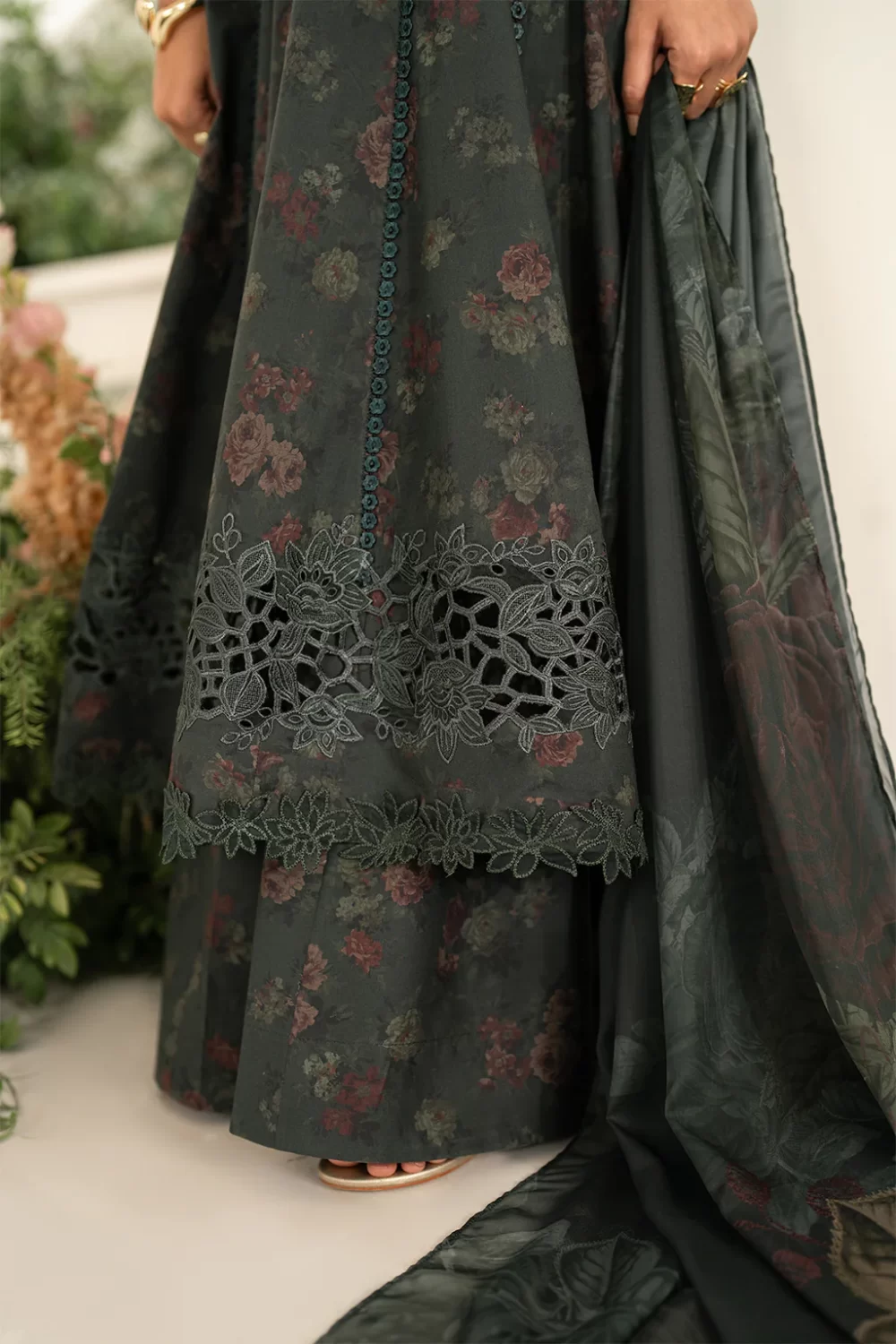 Iznik Festive Edition 2025 | IFE-08, 3-piece Pakistani designer lawn suits in the UK- Zee Collections. FRONT shirt daman border