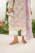 Iznik Festive Edition 2025 | IFE-09, 3-piece Pakistani designer lawn suits in the UK- Zee Collections. shirt daman border